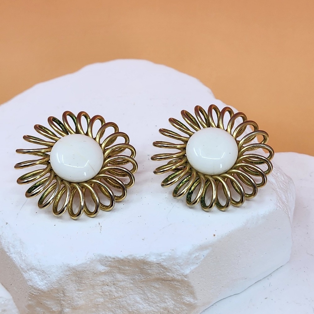 Germany Gold Tone White Cabochon Flower Clip On Earrings Vintage Mod Statement